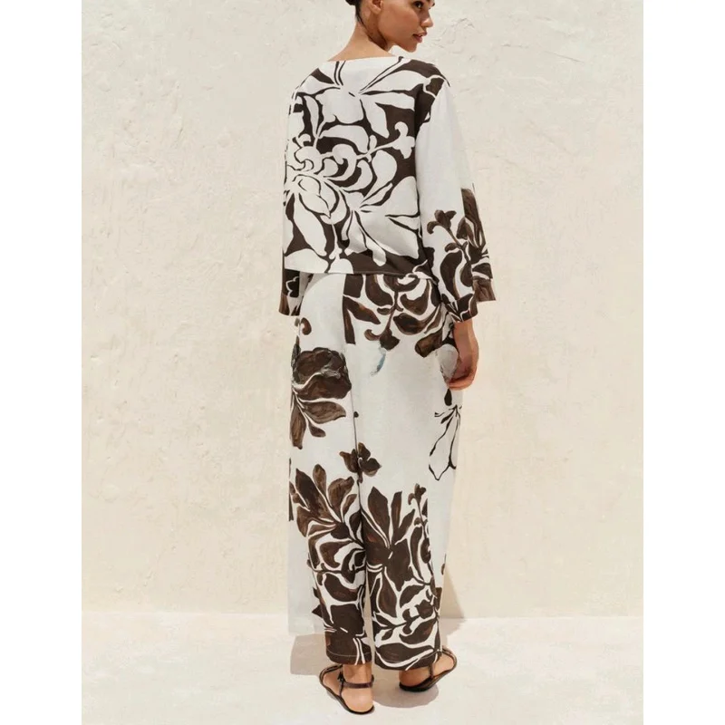 طقم ملابس نسائي عصري مطبوع عليه زهور برقبة دائرية وأكمام طويلة وواسع مع بنطلون طويل للخريف ملابس كاجوال للبالغين