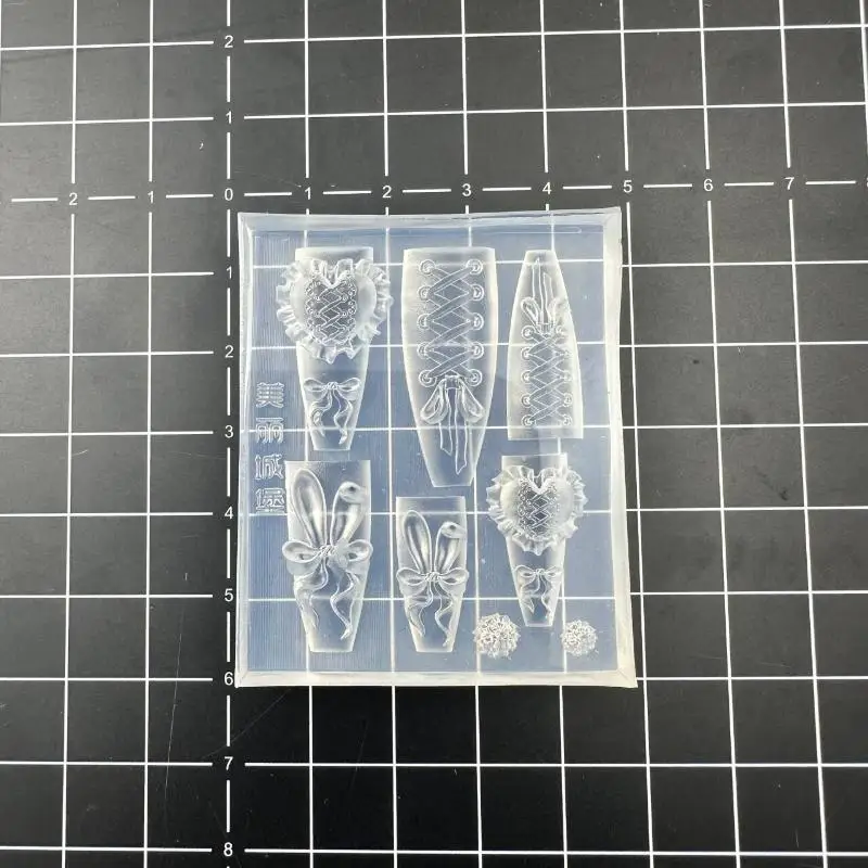 Crème Punk lapin ruban moule faucon paon amour oiseaux 3D acrylique moule Nail Art décorations ongles bricolage Silicone ongles moule