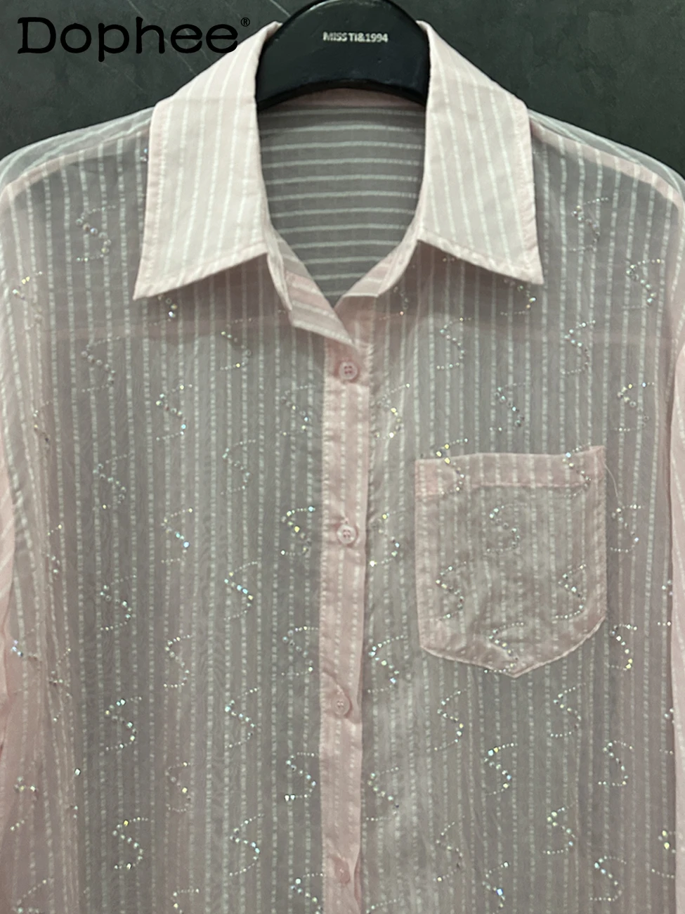 2025 Summer New Hot Diamond Letter Thin Long-sleeved Shirt Women's Loose Casual Style Versatile Sunscreen Shirt Top