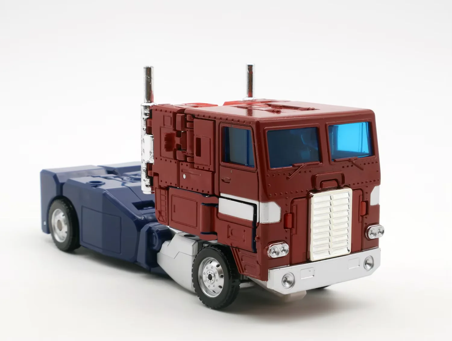 IN STOCK RT04 RT-04 Supere mp60 ko OP Alloy Chimney Revised Edition Action Figure Model Transformation Toys