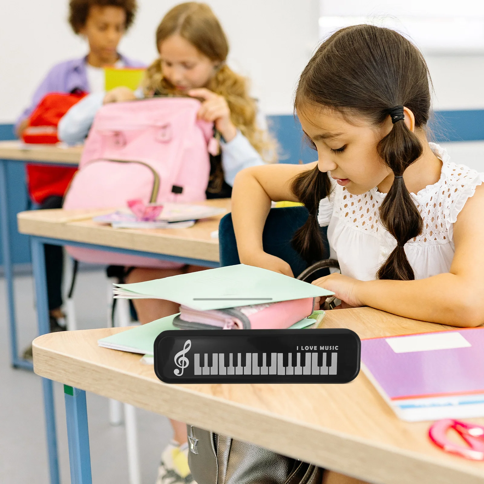 

Piano Keyboard Stationery Box Large Capacity Plastic Pencil Case For School Office Organizers Storage Container Empty