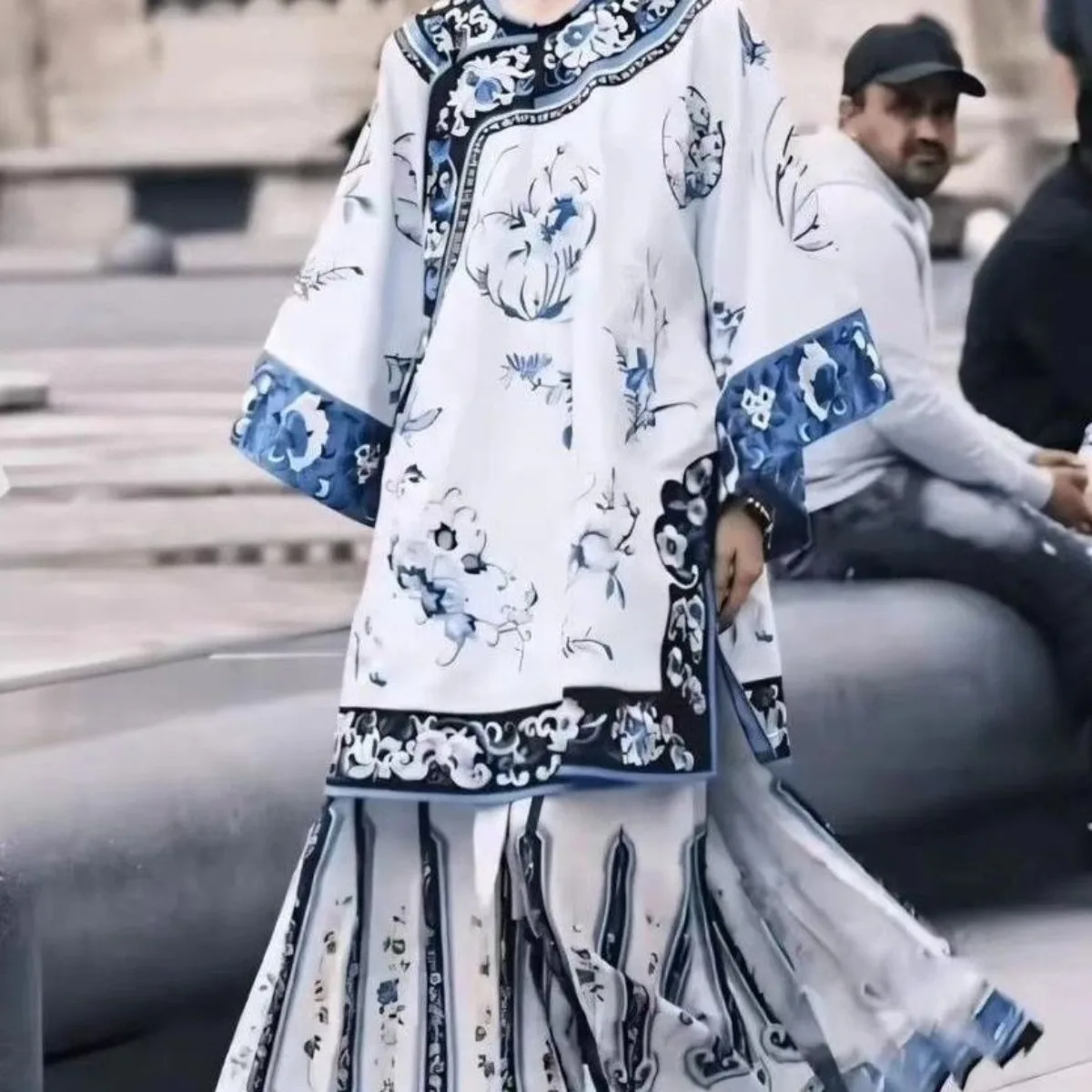 Original Late Qing Dynasty Gege Flag Outfit, Blue and White Porcelain Print Mamian Skirt Set, Palace Traditional Chinese Costume