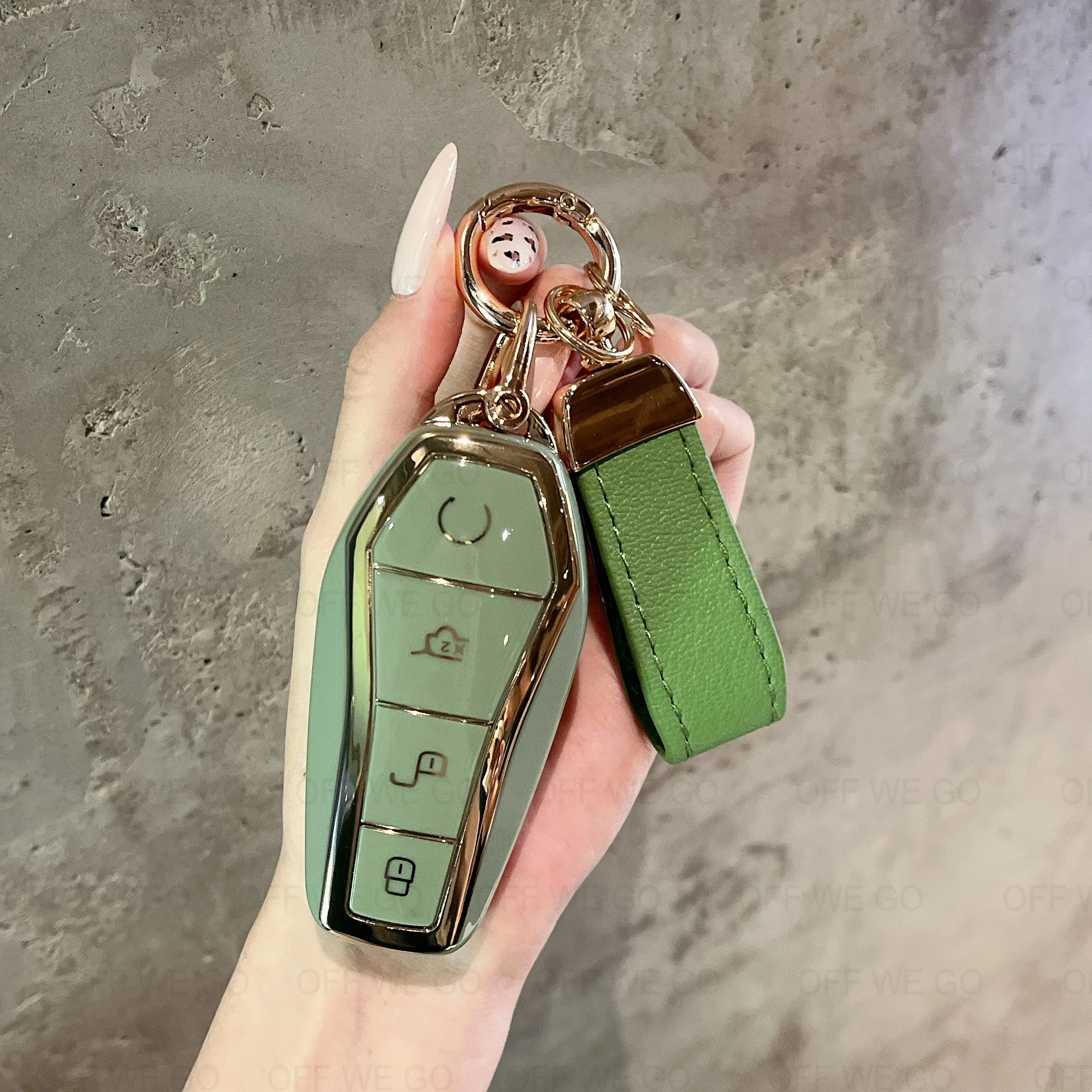 CarKey Fob Cover Fit for BYD Han Ev Tang Dm, 4 Button Leather Key Fob Cover Smart Key Shell with Keychain