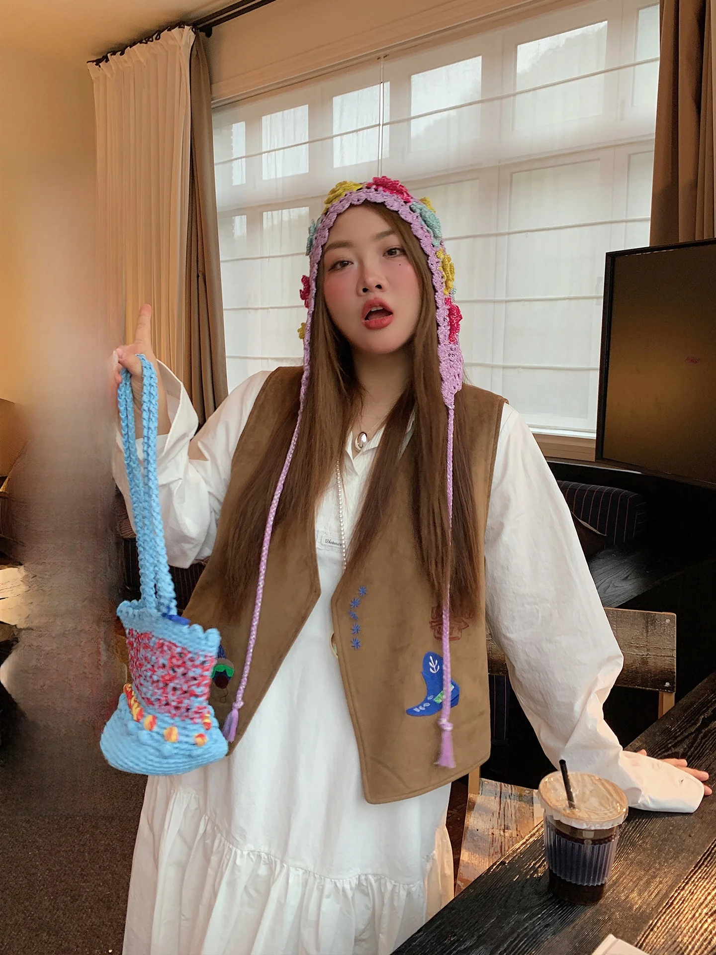 

Женский замшевый жилет Dazi с вышивкой, верхняя одежда, весна 2026, большие размеры, для многослойных образов, V-образный вырез, смесь полиэстера и спандекса