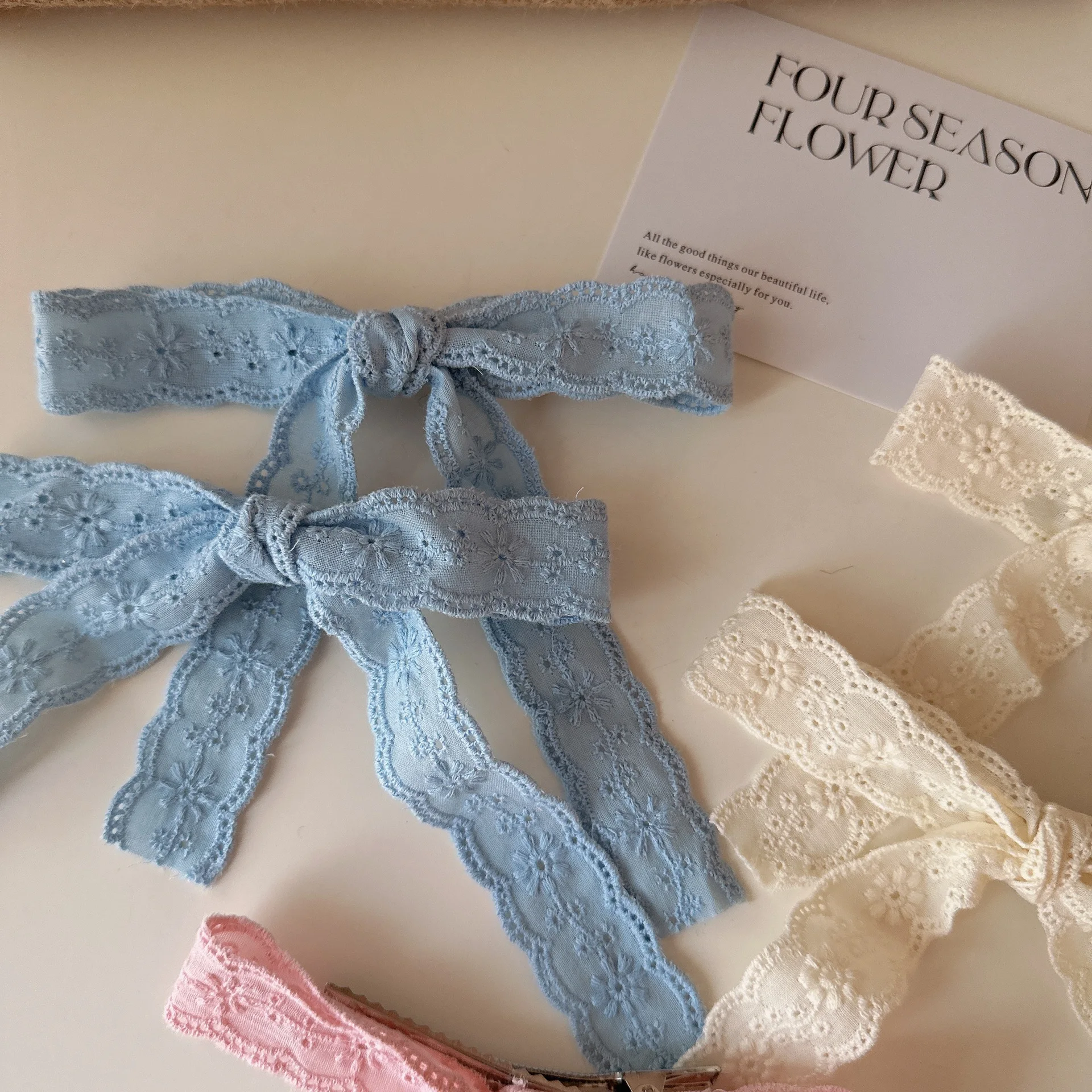 

Premium Cream Lace Ribbon Bow Duck Bill Hair Clip for High Pony Tail Sweet Girl Side Fringe Soft Strong Hold Non Slip