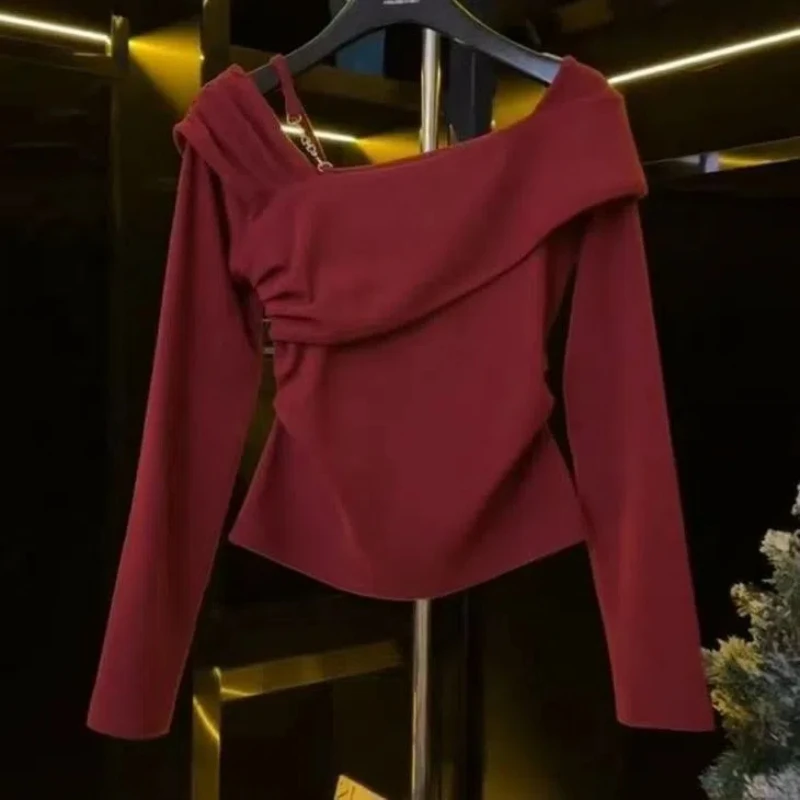 Slanted Shoulder Chain One Piece Collar Elegant Luxurious Design Long Sleeved Top Women's Versatile Waist Cinching Bottom Shirt