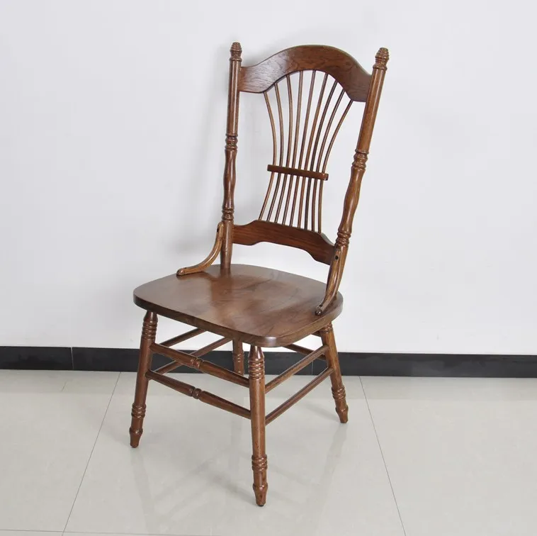 

Retro solid wood chair, carved European American country oak French high-end retro peacock chair