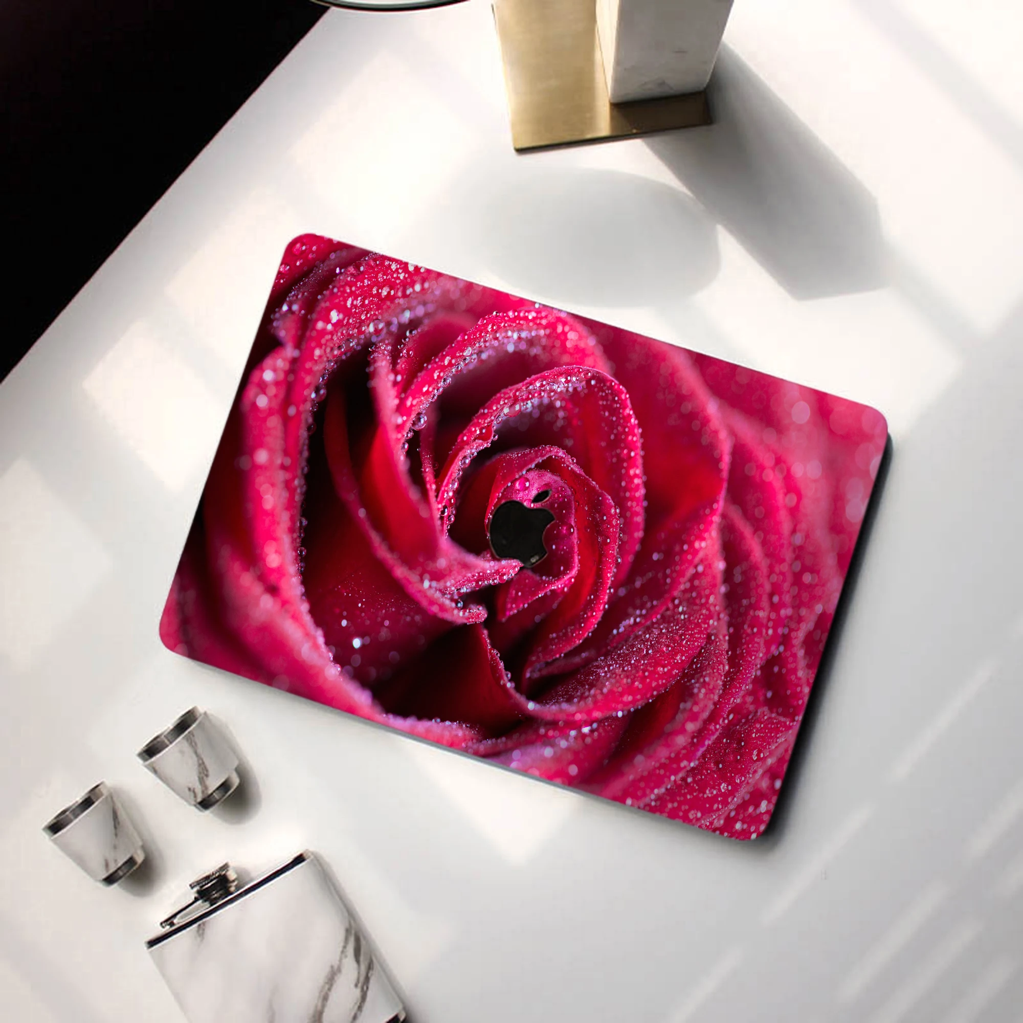 

Rose Flower Laptop Case for Macbook Air 13 M2 2022 A2681 A2337 A2179 A2338 M1 Chip Pro A2289 Macbook A1466 Laptop Sleeve