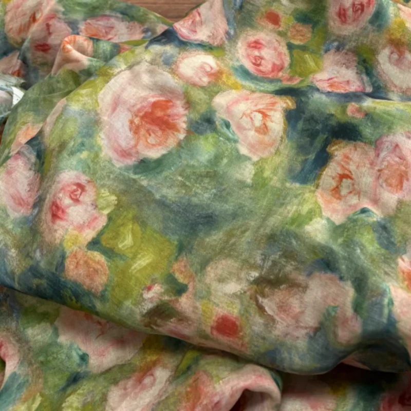 

Green rose flower printed ramie cloth, used for handmade qipao, dresses, and other types of clothing.