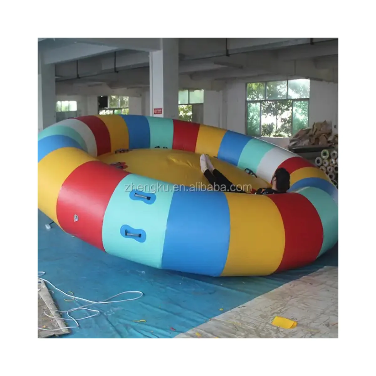 

Популярная надувная вращающаяся водная диско-лодка диаметром 4 м/надувная плавающая лодка UFO для продажи