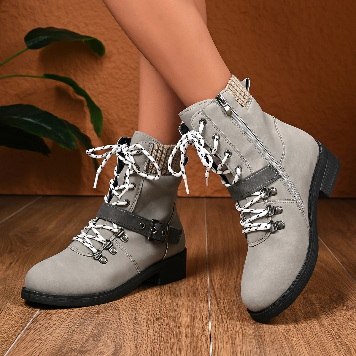 Vintage Lace Up Dec… - image