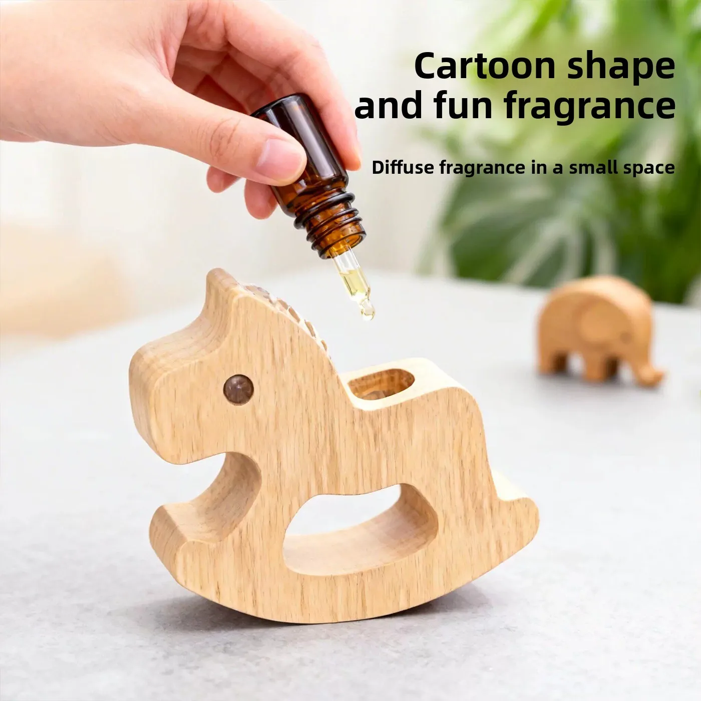 Cute Rocking Horse Essential Oil Diffuser Wood Ornament, Long-Lasting Fragrance Natural Volatile Wood for Car and Bedroom