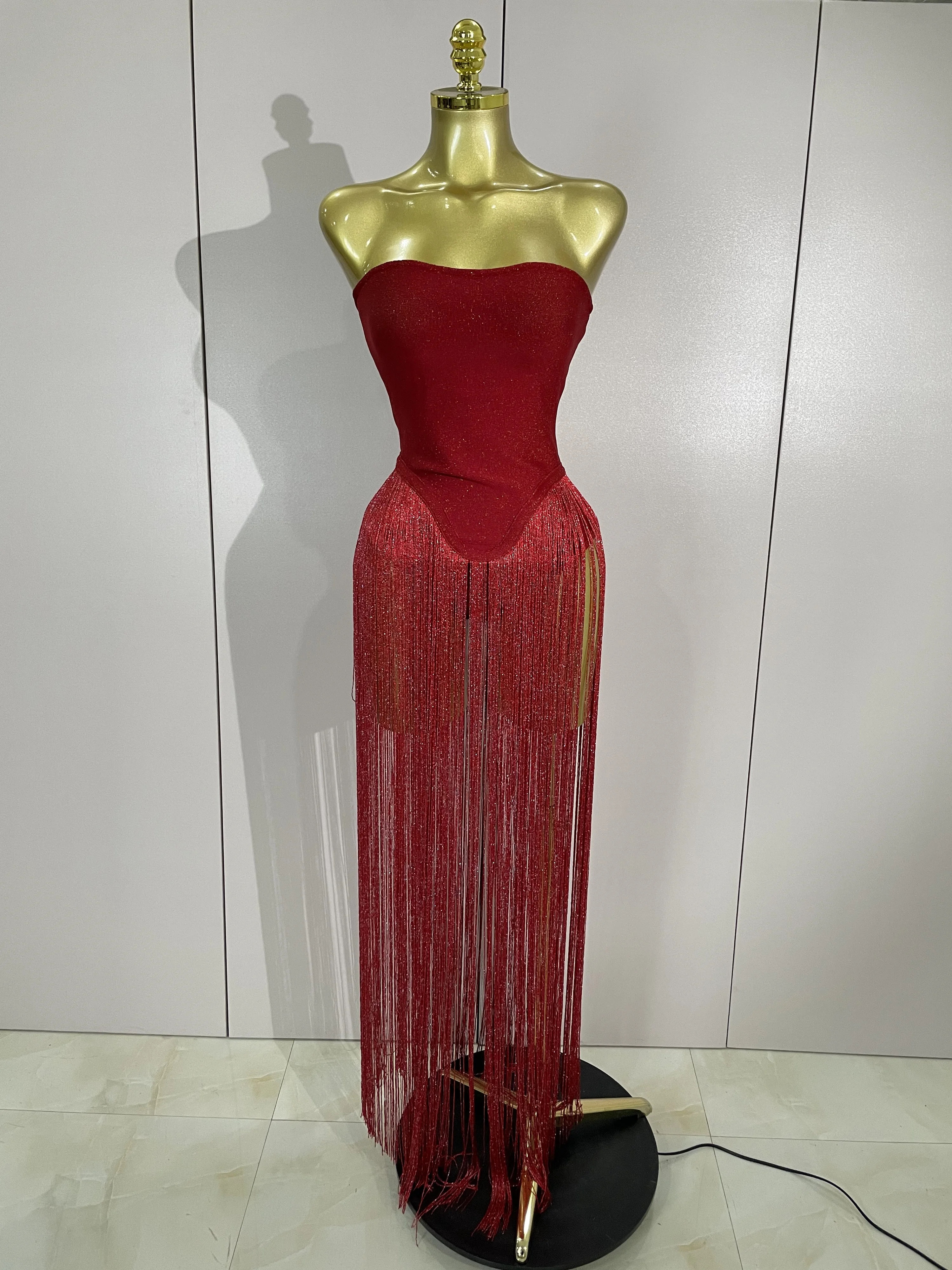 

Women Sexy Red Strapless Long Tassels Bandage Bodysuit Elegant Evening Party Luxury Birthdy Nightclub Singer Stage Outfit