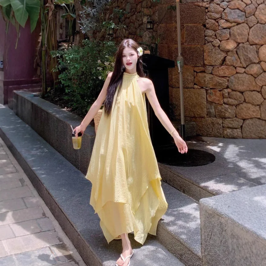 

Irregular Yellow Halter Neck Strap For Women Summer Beach Dress