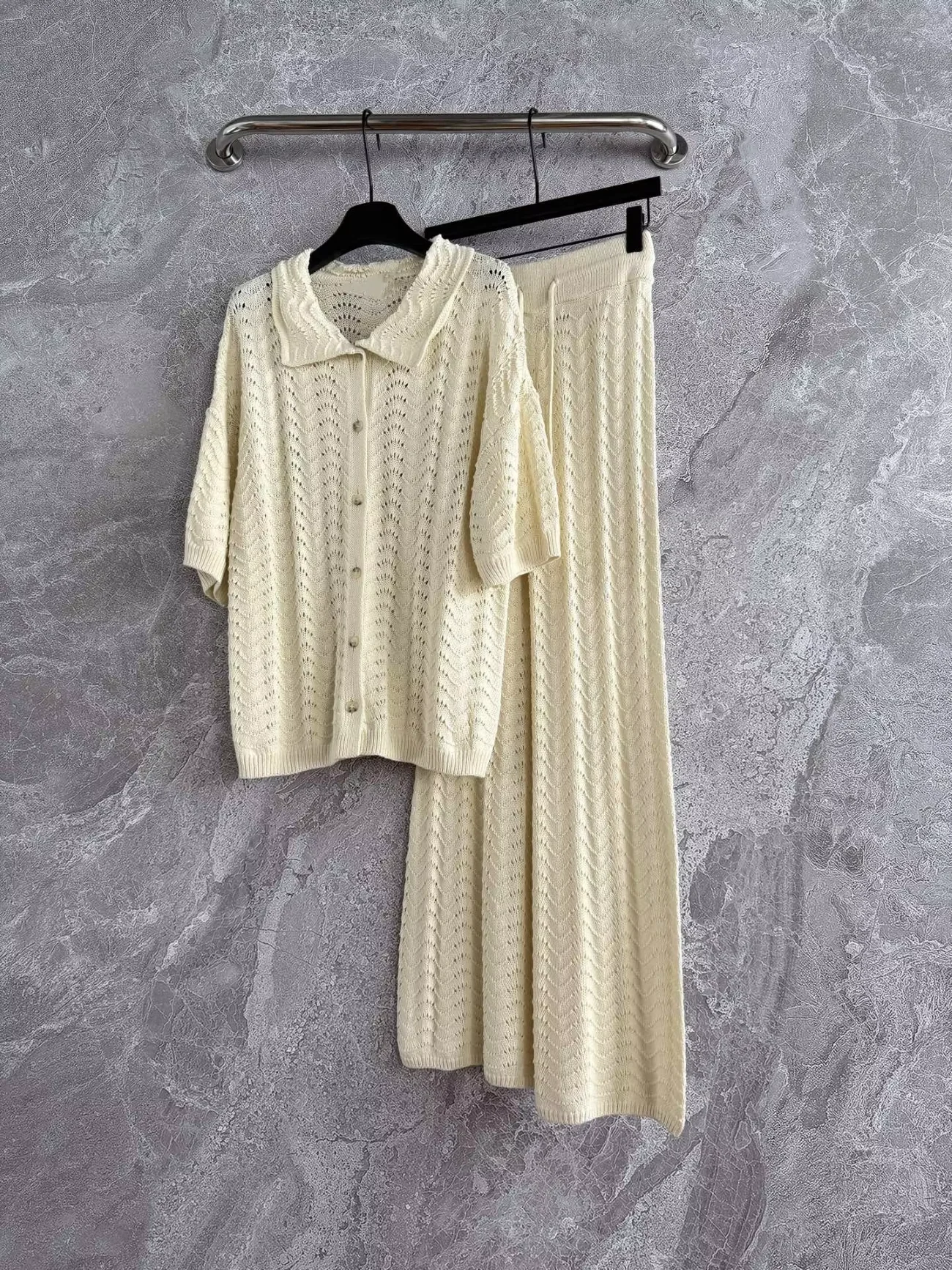 

Women Hollow Out Knitted Set Turn-down Collar Short Sleeve Single Breasted Blouse Top + Elastic Waist Wide Leg Pants Casual Suit