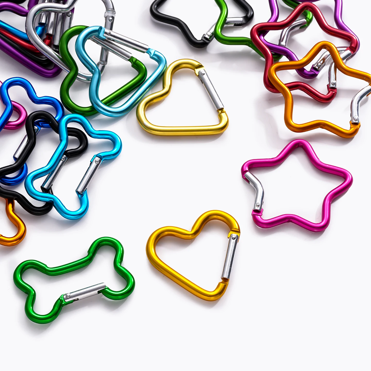 1pcs/Lot Aluminum Mini Carabiner Clip Star/Heart/D/Bone Shaped Locking Buckle for Outdoor Tools DIY Jewelry Making Findings view 5