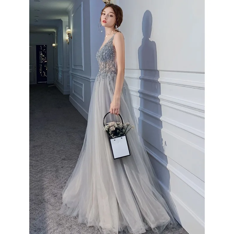 여성 공식 파티 댄스 파티 드레스 섹시한 v 넥 백리스 비즈 스팽글 공식 행사 드레스 Tulle Side Split 웨딩 파티 드레스