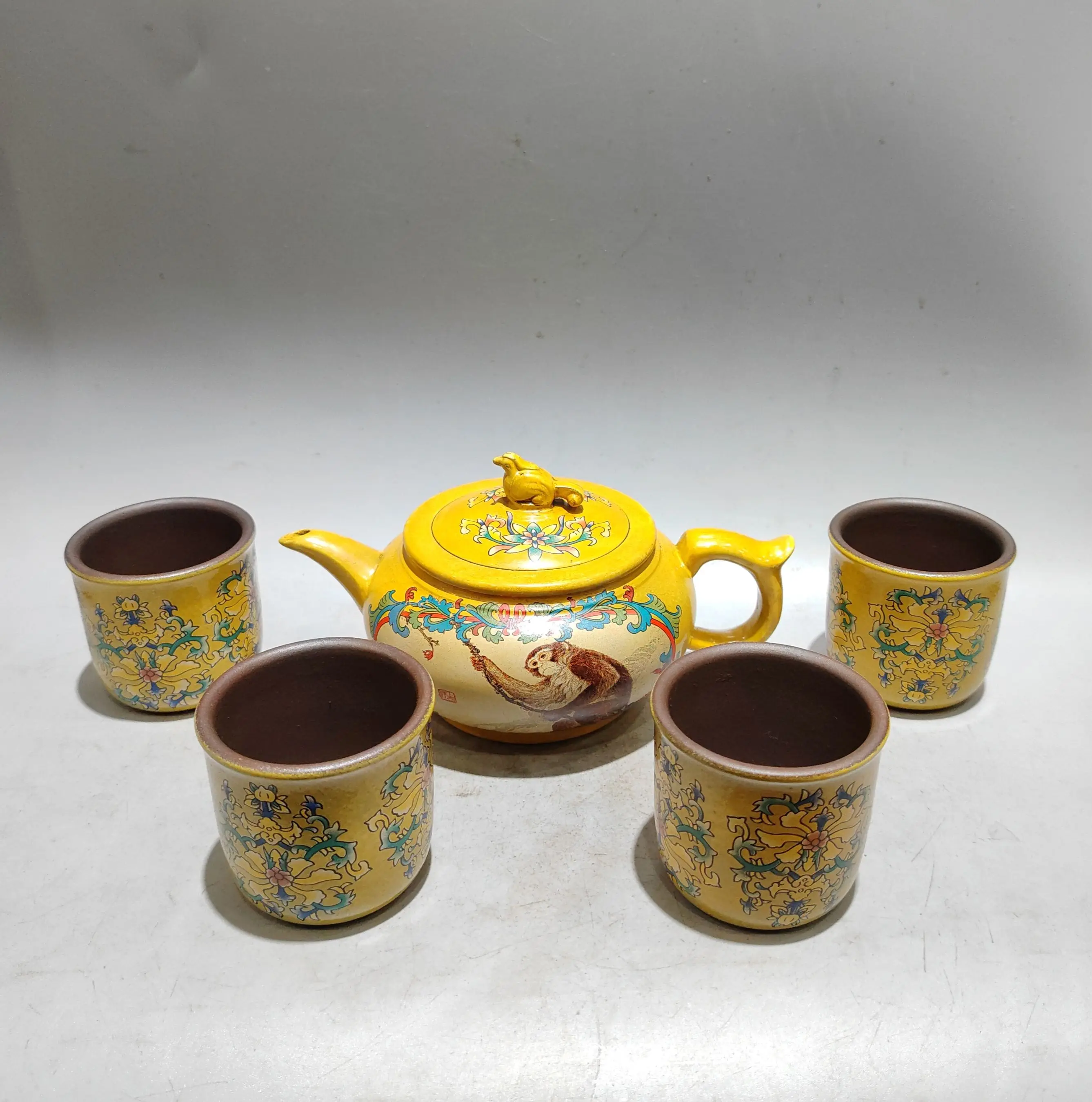 Purple teapot Yixing Purple Clay Teapot Enamel Painted Phoenix Cover Monkey Peach Pattern Pot set tea ceremony 4 cups Kettle