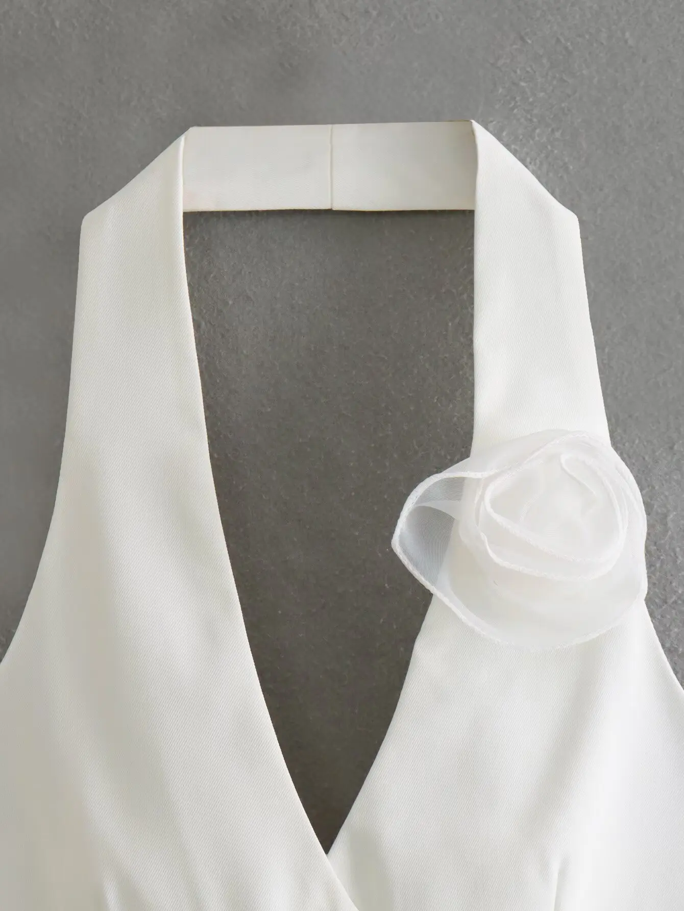 سترة طويلة الصدر واحدة للنساء ، سترة بيضاء الرسن للسيدات ، قمم المحاصيل بلا أكمام ، تصميم زهرة عصرية ، CT4438 #4