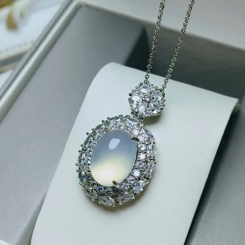 Natural New White Inlaid Chalcedony Pendant with High Ice Agate Ladies' Pendant