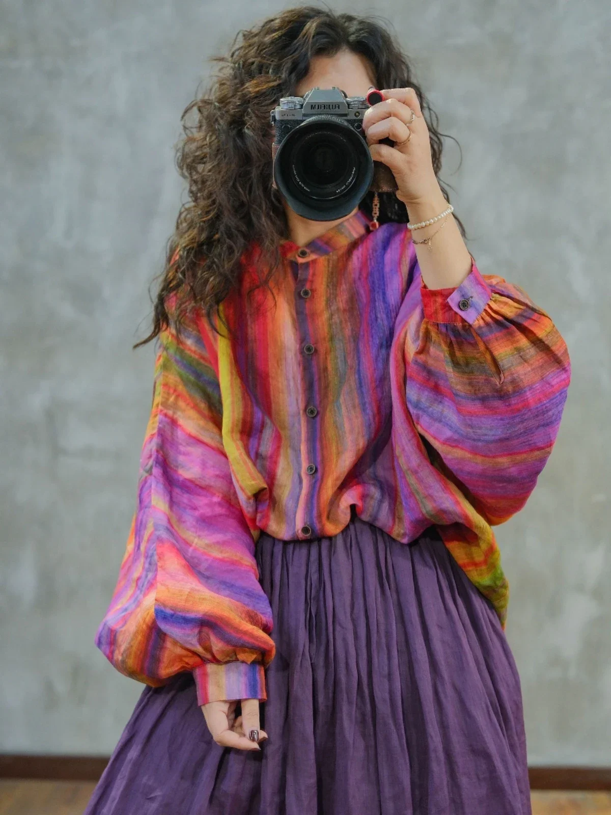 Chemise à manches longues rayée arc-en-ciel pour femmes, décontractée, imprimée, col fantaisie, haut ample et Long, nouvelle collection automne 2025