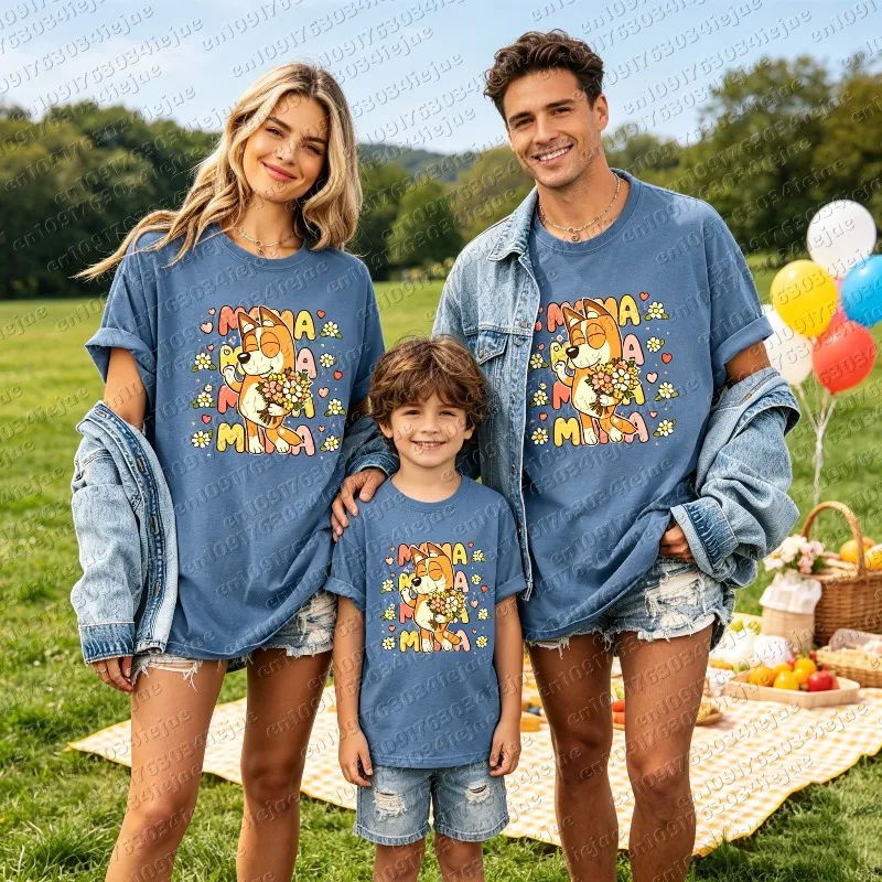 Camiseta de Bluey Anime 2026, Camiseta para el Día de la Madre, Camiseta para Mamá, Conjunto Familiar a Juego, Camiseta Informal con Estampado de Dibujos Animados para Niños y Niñas