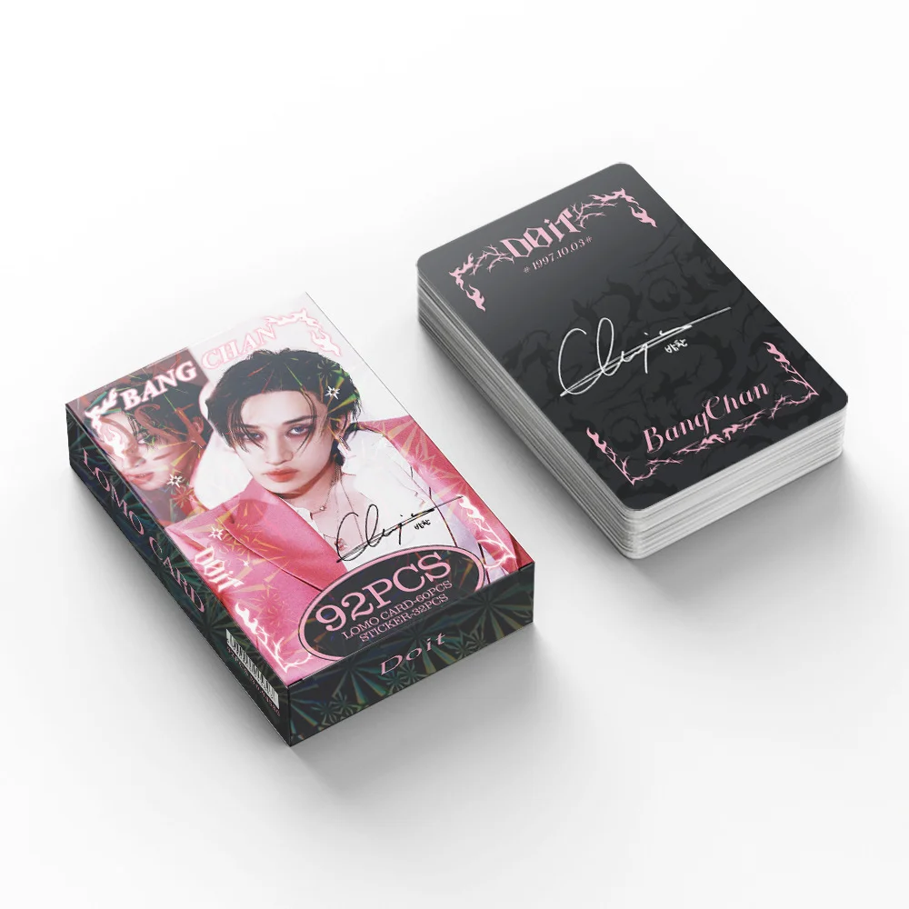 สติกเกอร์อัลบั้มใหม่ 2026 ของวง Stray Kids DOIT สไตล์เกาหลี SKZOO KPOP บังชาน พร้อมการ์ดภาพถ่าย LOMO ของสะสมสำหรับแฟนคลับ ของขวัญ