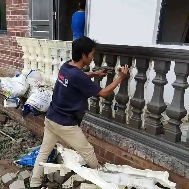 قوالب درابزين العمود الحديث فيلا سياج المنزل الروماني الأوروبي حديقة العمود شرفة الدرابزين درابزين زهرية الاسمنت بناء القالب l