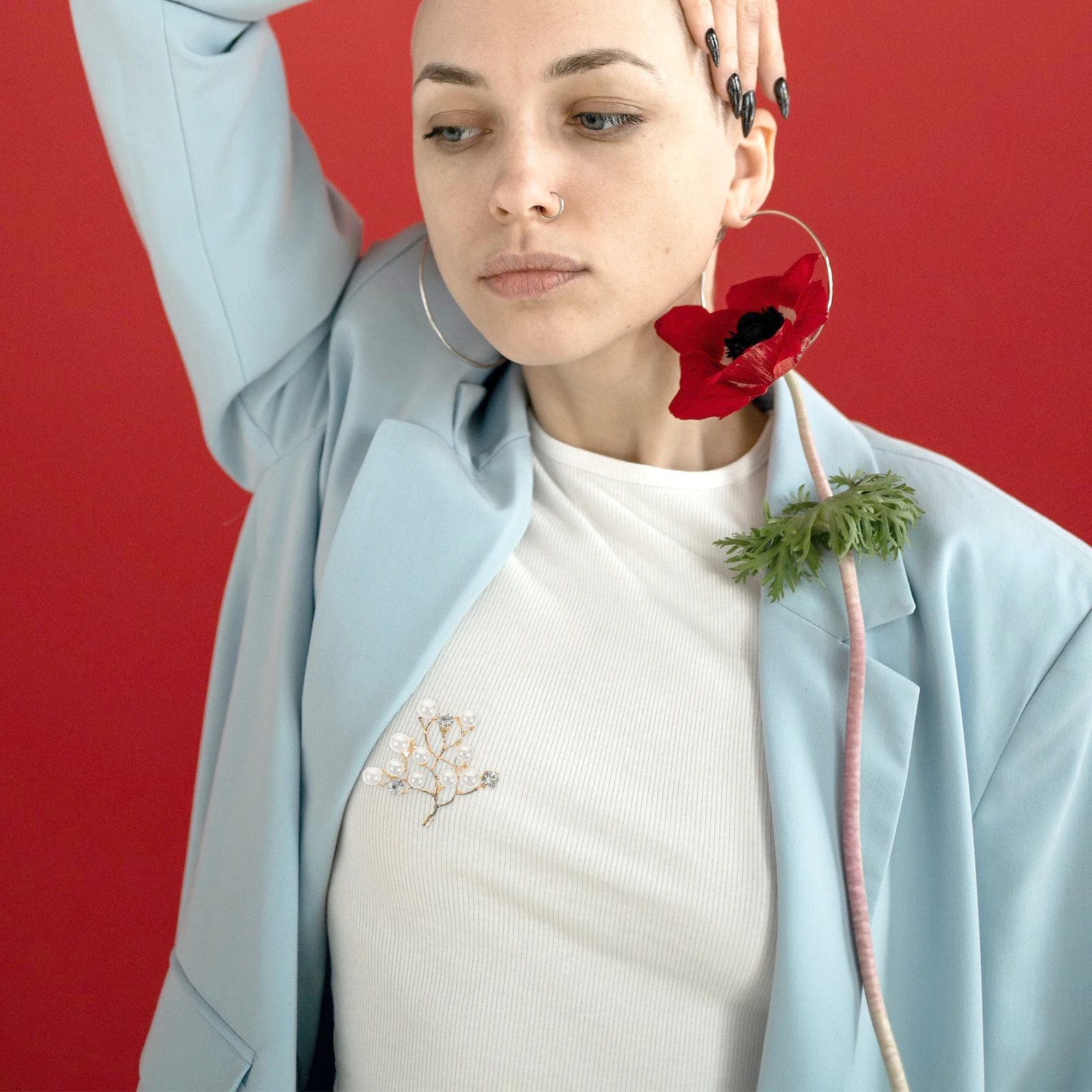 

5Pcs Delicate Brooch Pin Waist Modification Buckle Metal Anti-Exposure Clip for Women Clothes Decoration Women Brooch