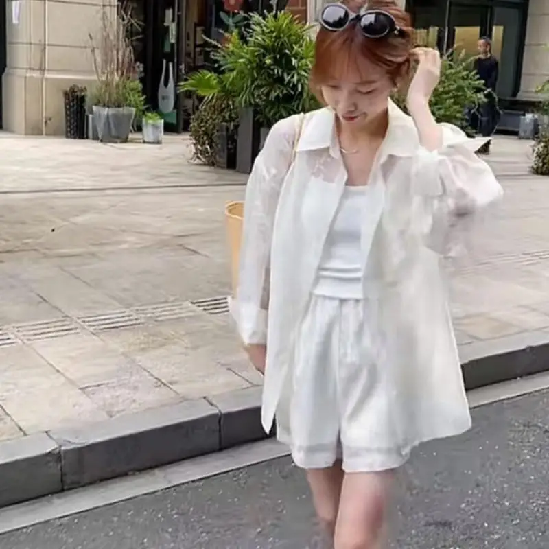 

White Shirt Sun Protection Clothing Long Sleeve Casual Sports Suit Spring And Autumn Thin Fashion Shorts Two-piece Set