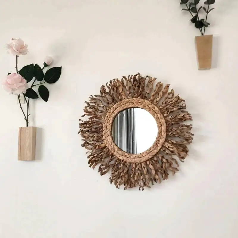 Classic Vintage Small Mirror Round Gifts Quality Cute Bedroom Wall Art Decoration Mini Compact Espelho Room Accessories