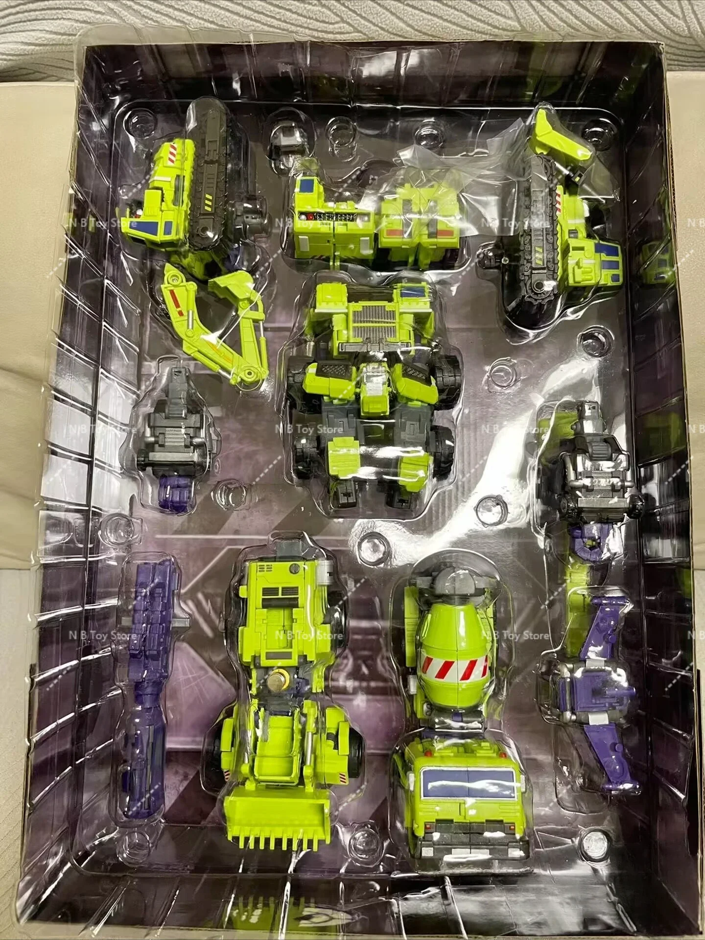 Transformation Action Figure Mt Giant Type-61 Devastator, Scrapper Hook, Mixmaster, Scavenger, Bonecrusher, Long Distance