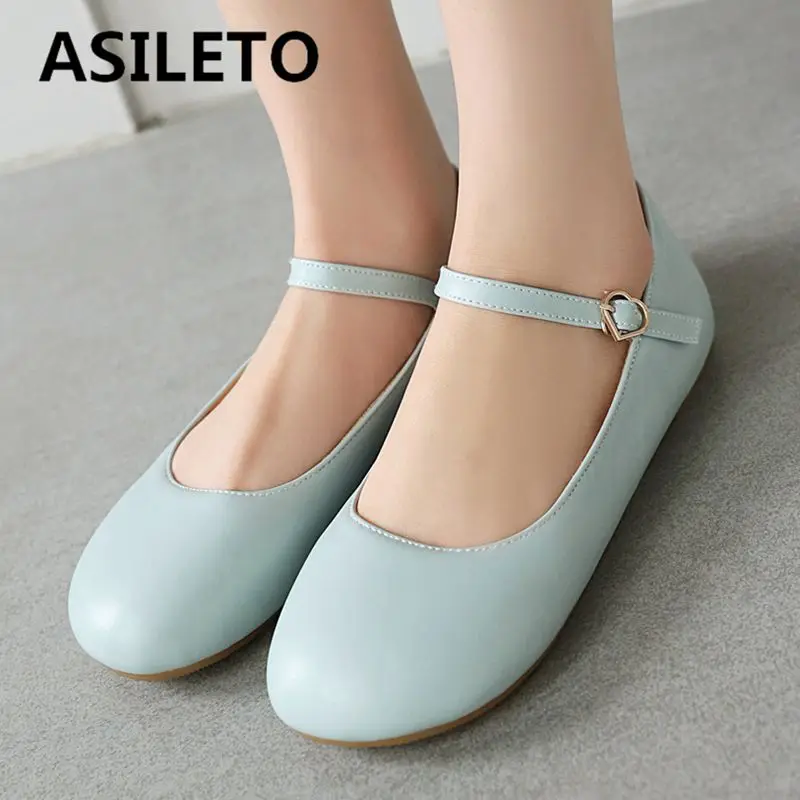 

ASILETO Бренд 2025 Мягкие женские туфли Мэри Джейн на плоской подошве с круглым носком и пряжкой на ремешке плюс размер 44 45 46 Классические повседневные танцевальные туфли для девочек