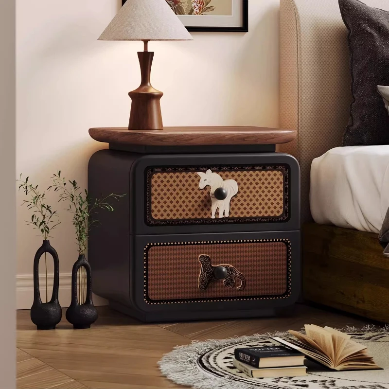Narrow Japanese Decorations Bedside Table Recamera Living Room Walnut Bedside Table Essentials Design Mesita Noche Furniture
