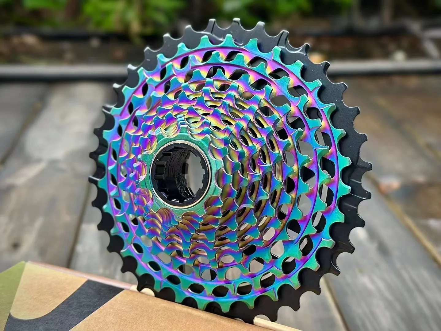 2025 SRAM NEW MODEL RED XG-1290 Cassette CS-XG-1290-E1 12s SPEED Rainbow, Silver Available in 10-28T, 10-30T, 10-33T and 10-36T