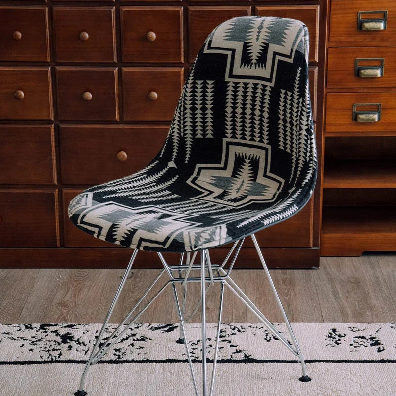

Dark Blue Geometric Eames Chair Dining Chair Home Reception Negotiation Middle Chair Modern Simple Solid Wood