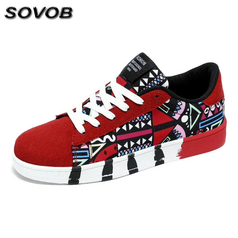 

Streetwear Graffiti Trend Shoes Man Big Size 36-46 Comfortable Non-Slip Casual Sneakers Man's Flat Lace-Up Couples Skate Shoes