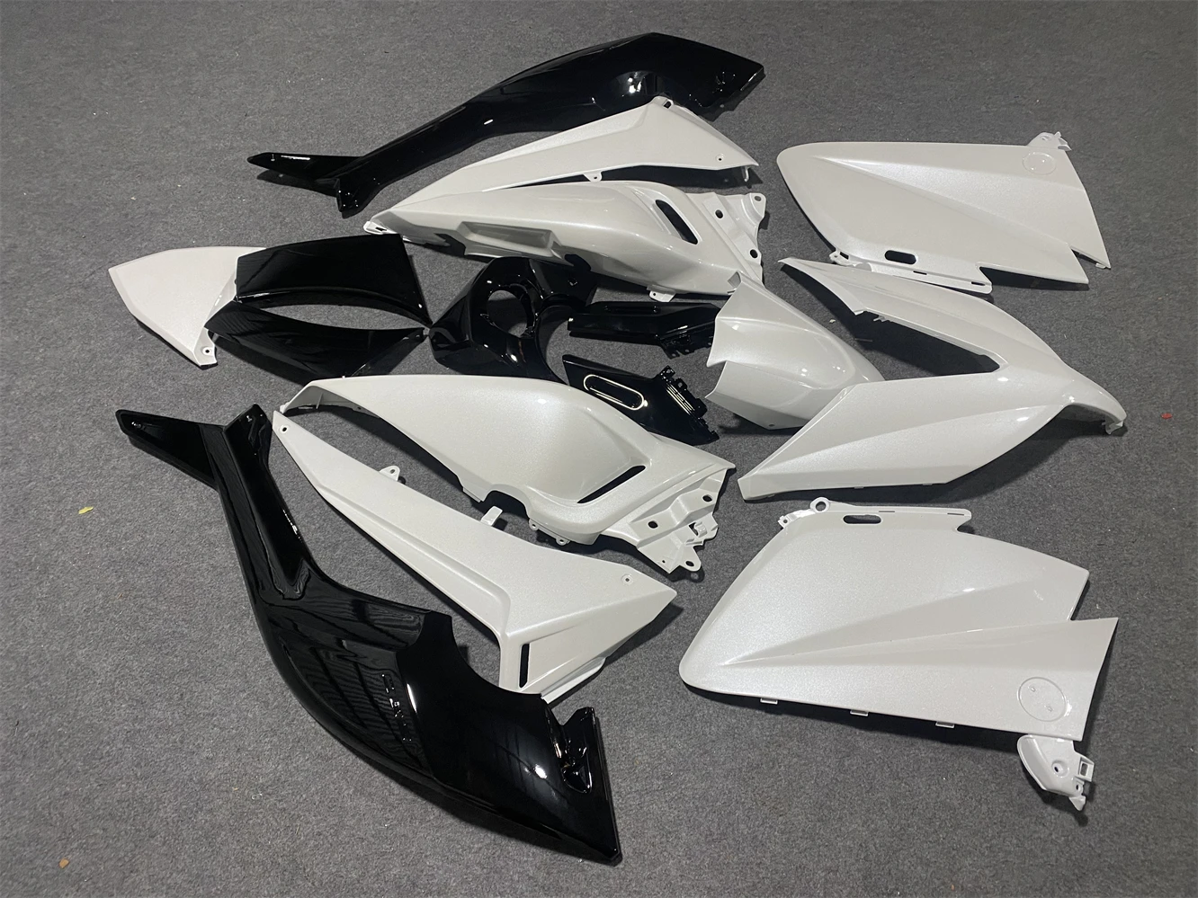 Motorcycle Fairing Set Body Kit Plastic For Yamaha Tmax530 TMAX 530 2015 2016 Accessories Full Bodywork Pearl white