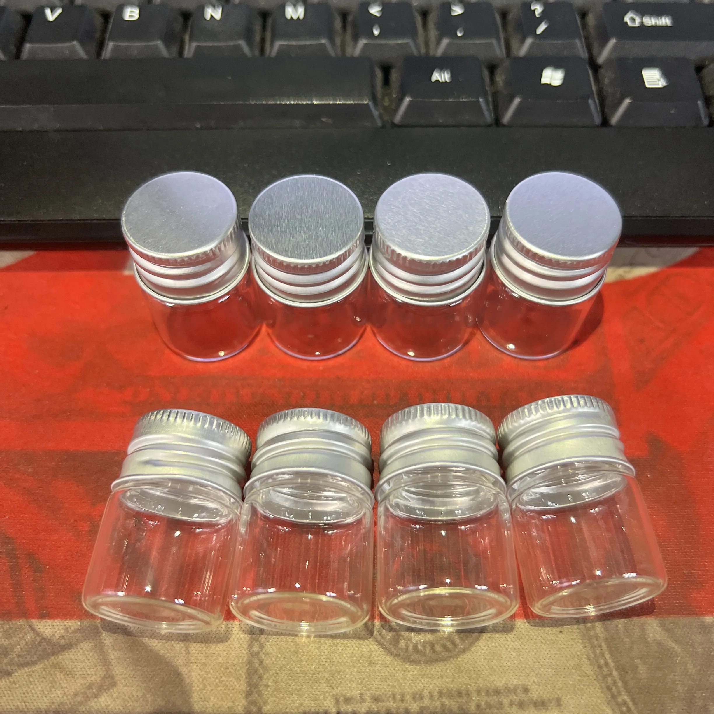 

50/100 шт. 5 мл крошечные стеклянные бутылки 22 × 30 мм маленькие бутылки для хранения DIY стеклянные маленькие банки флаконы мини-контейнеры декоРАТИВНЫЕ бутылки