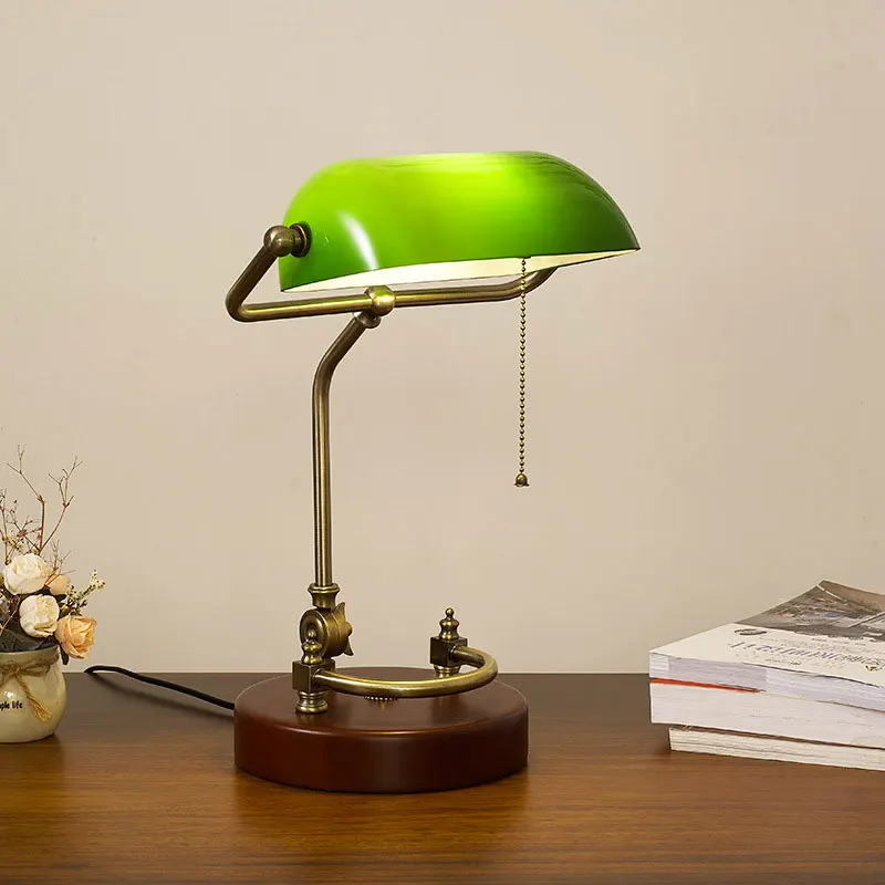 Imagem -03 - Americano Retro Desk Lamp Sala de Estar Estudo Quarto Cabeceira Lâmpada de Vidro Verde Antigo Europeu Candeeiro de Mesa de Banco de Madeira