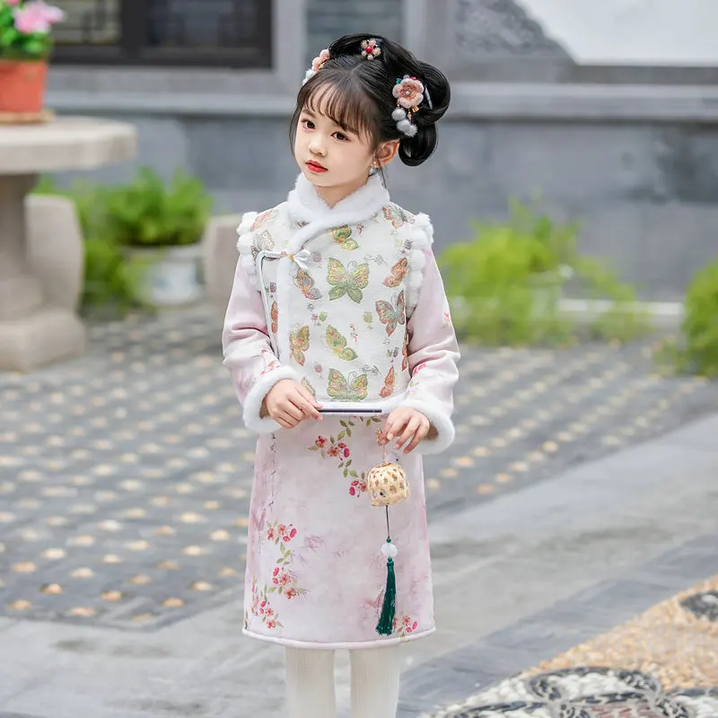 Qipao anak perempuan musim dingin musim gugur pola bunga kerah Mandarin bulu domba pakaian Festival Cheongsam putri Cina kuno tampilan gaya