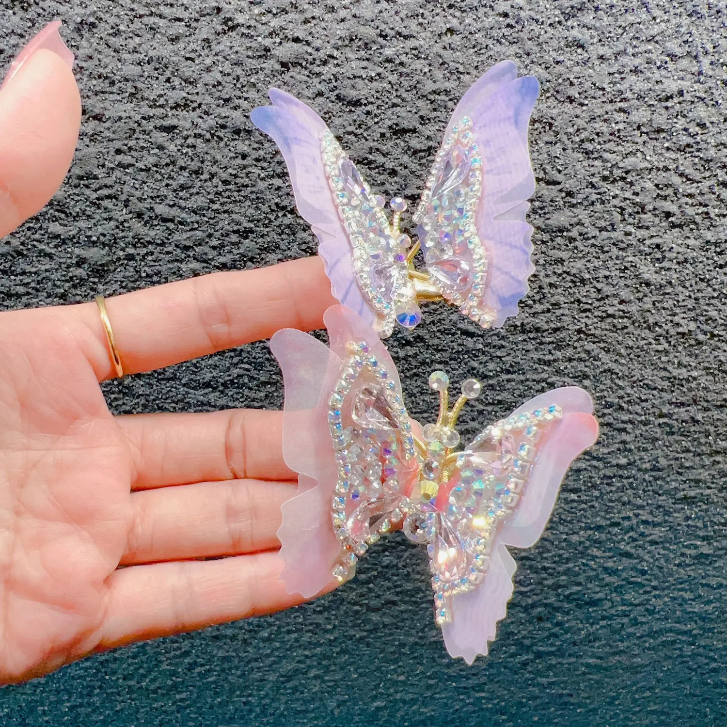 Moving Butterfly Hairpin Sweet Super Immortal Luxury Versatile Hairpin Broken Hair Sorting Clip Children Girls Birthday Gifts