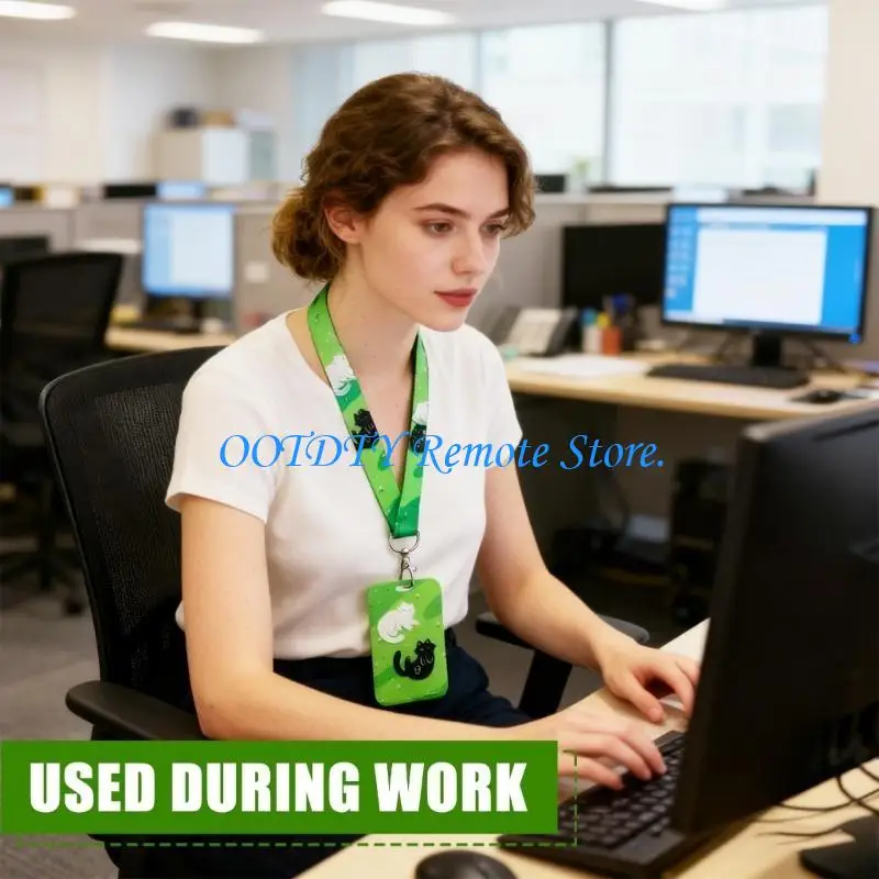 

Защитная пленка для пластиковых карт из мультфильма ABS со шнурком для карт доступа и портативным брелоком