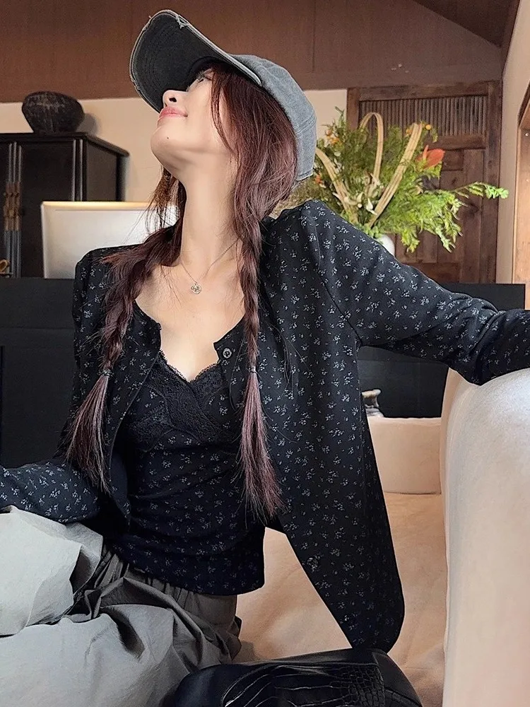 plus Size Black Floral Print Long Sleeve Short Cardigan Women's Autumn Top And Vest Two-Piece Set Fashionable Casual Outfit