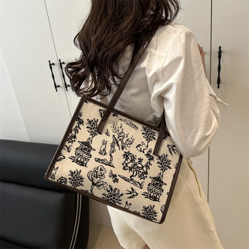 

Chinese Ink Wash Painting Tote 2025 - Women's New Style, Retro and Stylish, Large-Capacity Shoulder Bag