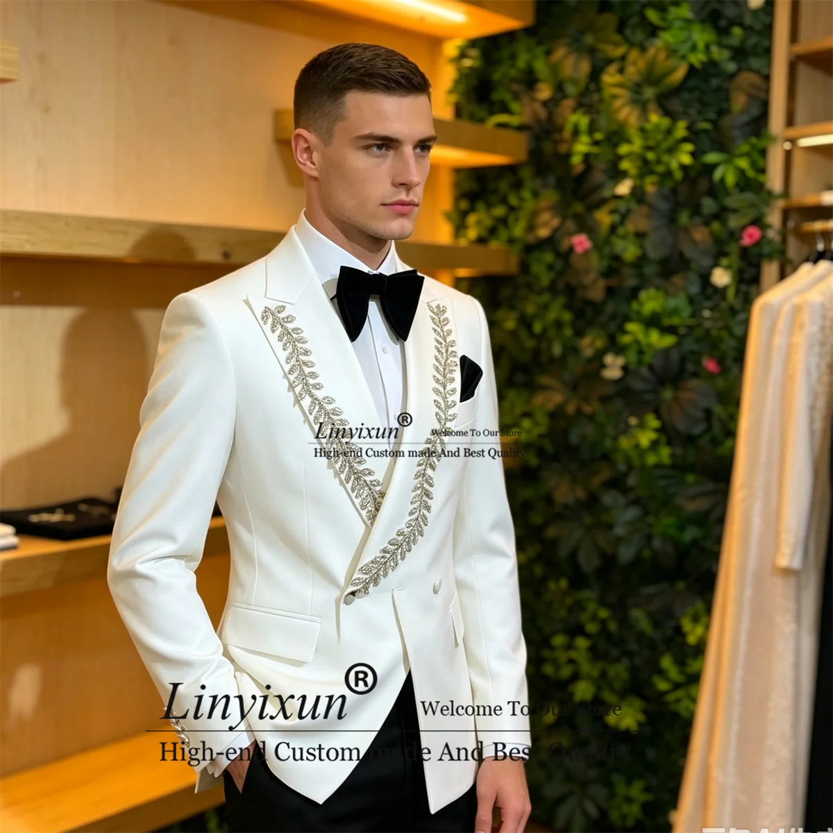 Customized Slim Fit Men Suits Luxury Diamond 2 Pieces Sets Wedding Party ropa hombre Double Breasted Groom Party Male Blazer