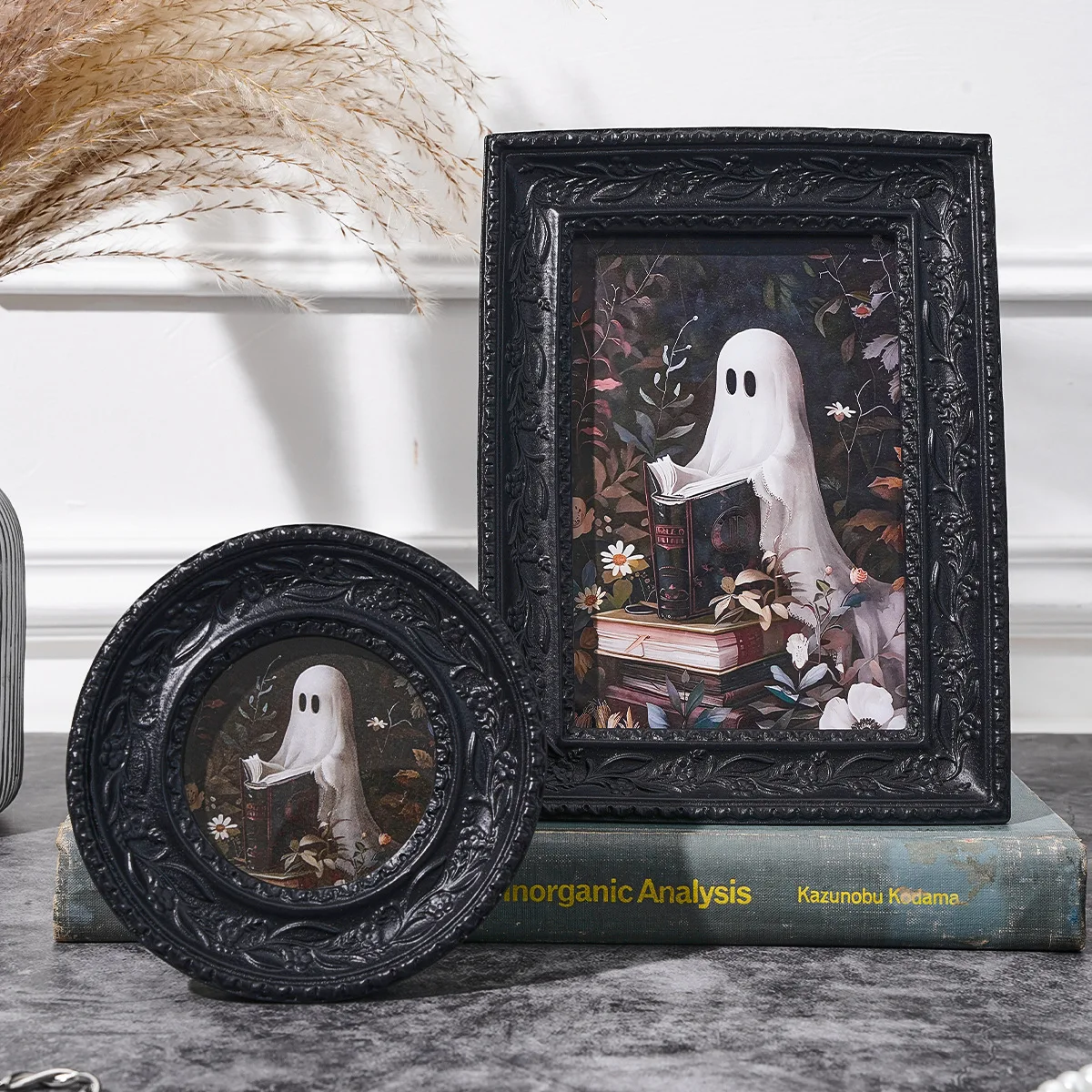 Halloween resin black ghost reading a book with three-dimensional ivy pattern home decoration photo frame