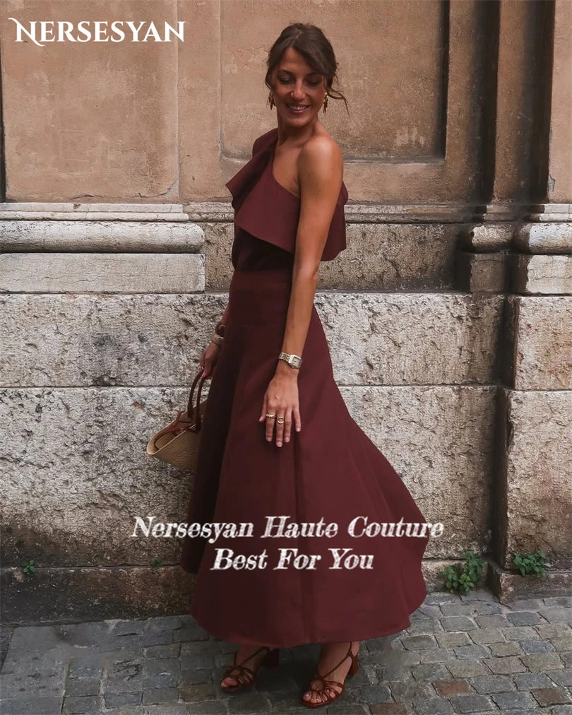 Nersesyan élégant bordeaux robes de bal une épaule volants à plusieurs niveaux robes formelles dos nu célébrité robe de concours personnalisé