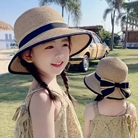 

Children's Sunscreen Hat for Spring Travel Girls in Summer Straw Hat for UV Protection Bowtie Straw Hat