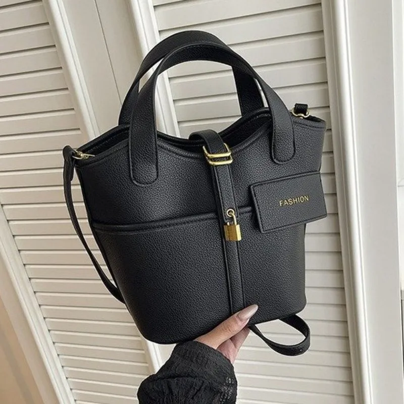 

Luxury Designer Diaper Bag For Women Elegant Leather Tote Large Capacity Stylish Crossbody Messenger Bag Statement